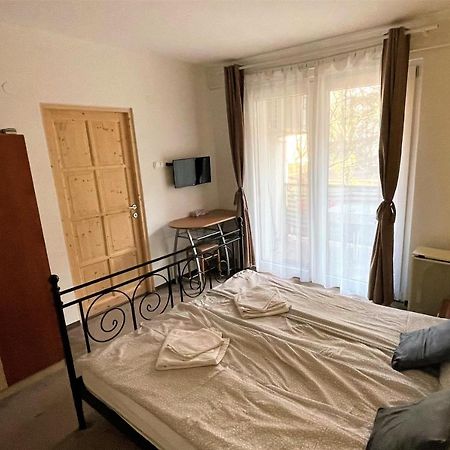 Evi Apartman Έγκερ Εξωτερικό φωτογραφία